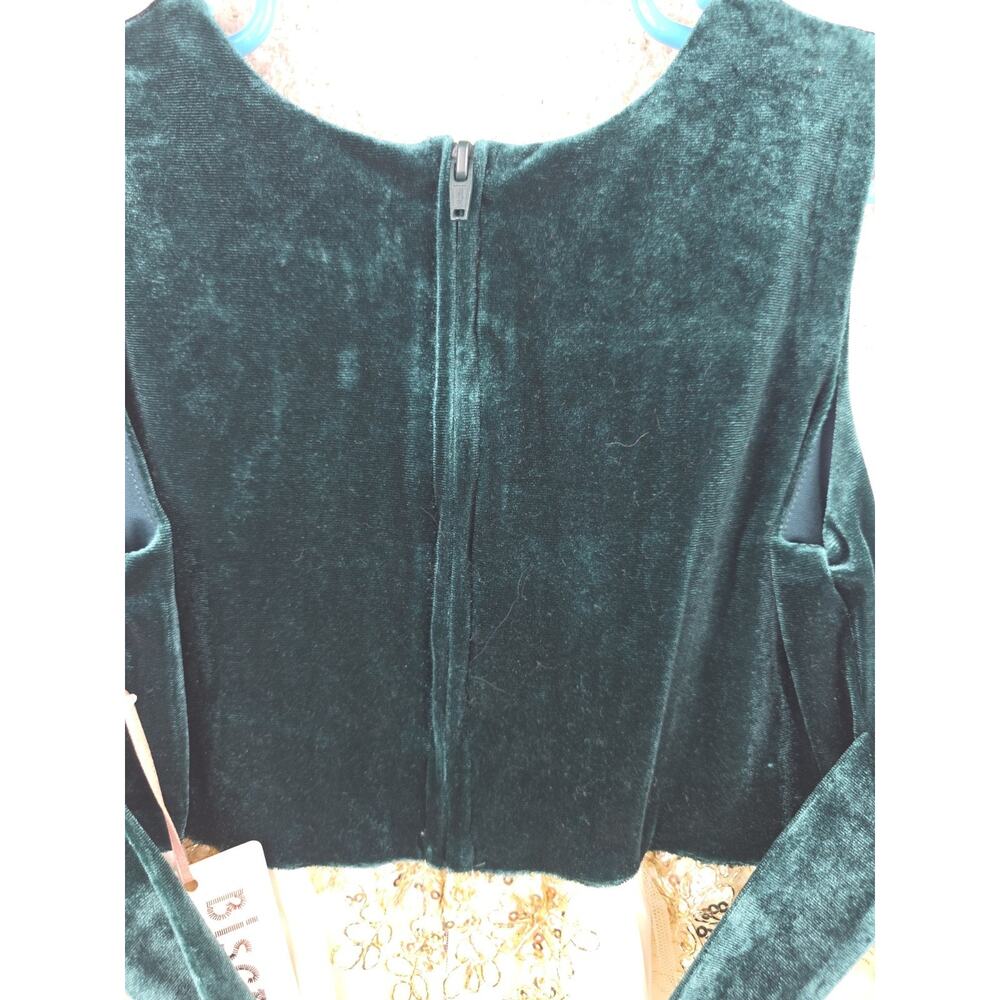 Biscotti Collezioni Girls Green Velvet and Ivory Gold Embroidered Formal Dress 6 - Picture 7 of 15